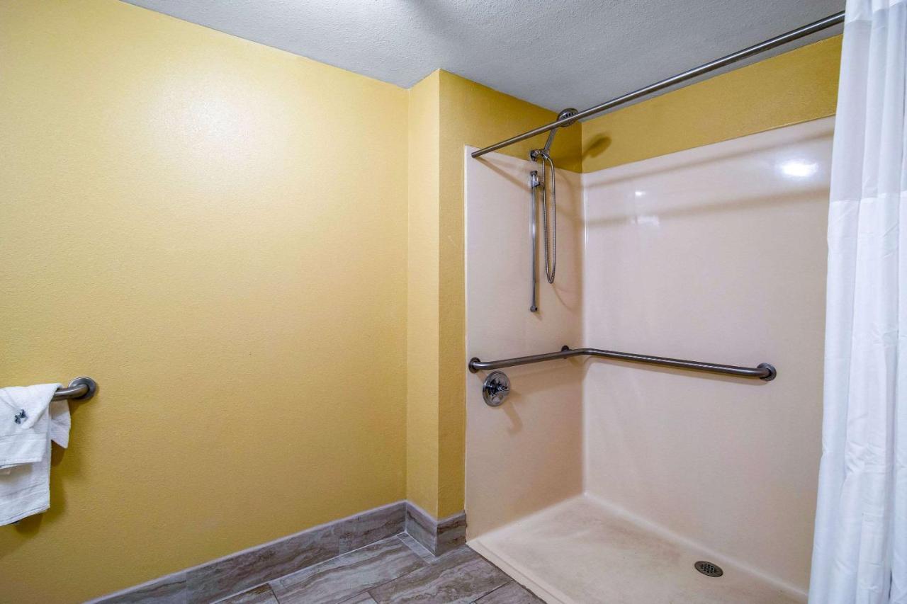 Quality Inn West Columbia - Cayce エクステリア 写真