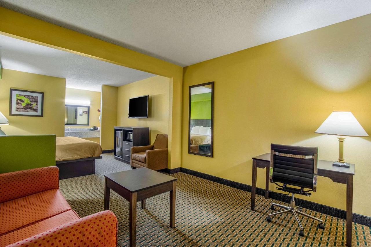 Quality Inn West Columbia - Cayce エクステリア 写真